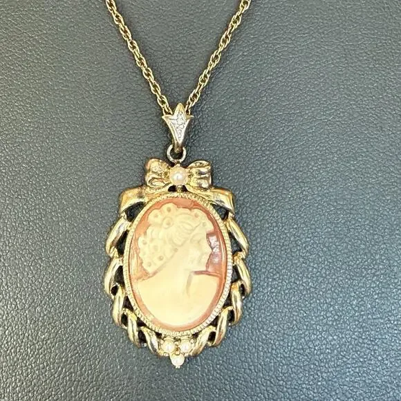 Vintage Sterling Silver Shell Cameo Pendant Necklace 925 Carved Lady Bow Pearl